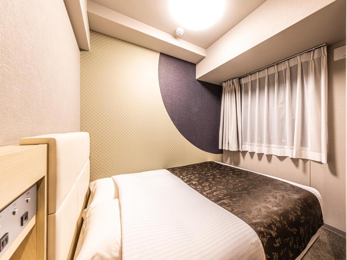 Apa Hotel Shin Osaka Eki Tower Exteriör bild