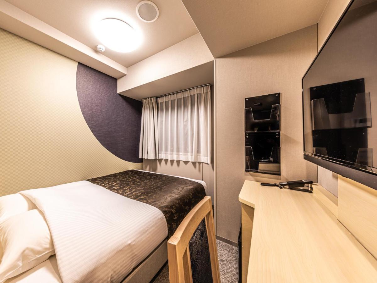 Apa Hotel Shin Osaka Eki Tower Exteriör bild